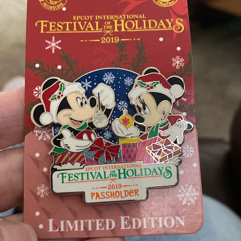 Walt Disney collectibles pin